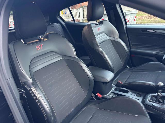 FORD Focus 2.3 EcoBoost 280 CV 5p. ST