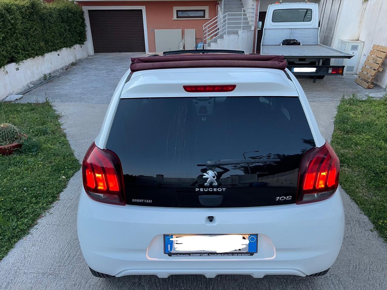 Peugeot 108 PureTech 82 5 porte Allure