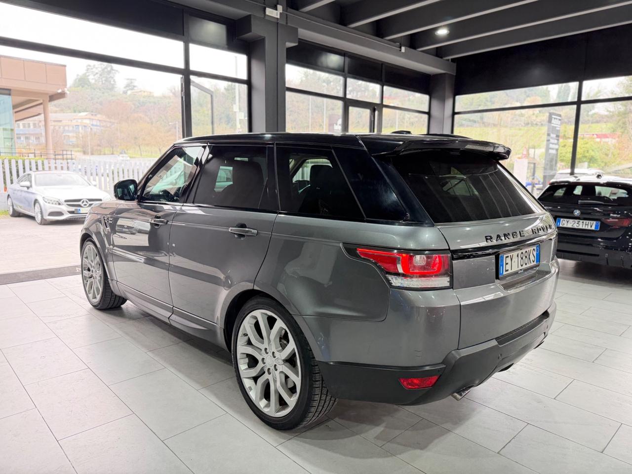 Land Rover Range Sport 3.0 TDV6 HSE Dynamic