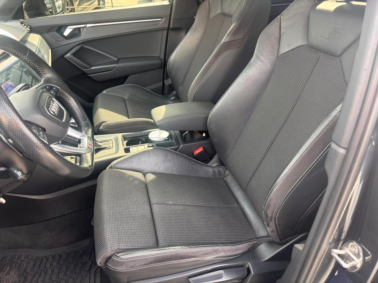 Audi Q3 40 TDI quattro S tronic line edition