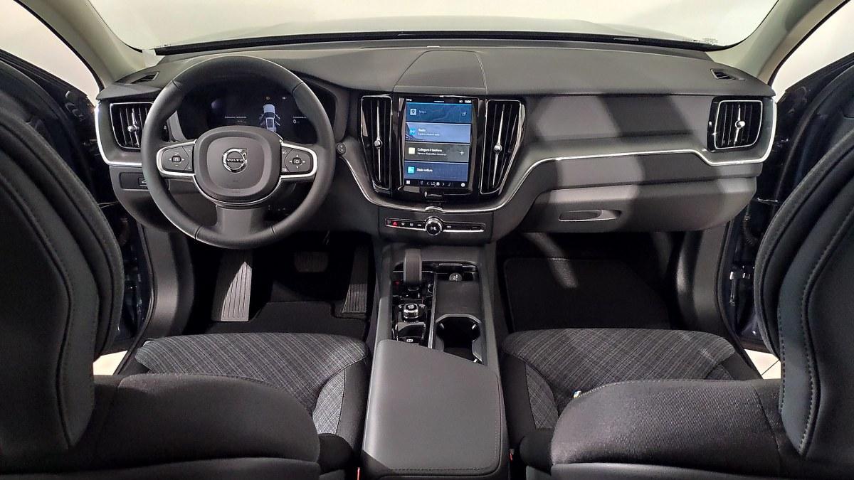 VOLVO Xc60 T6 Plug-In Hybrid Awd Automatico Core