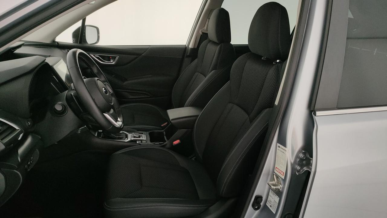 SUBARU Forester 2.0i e-boxer Style lineartronic