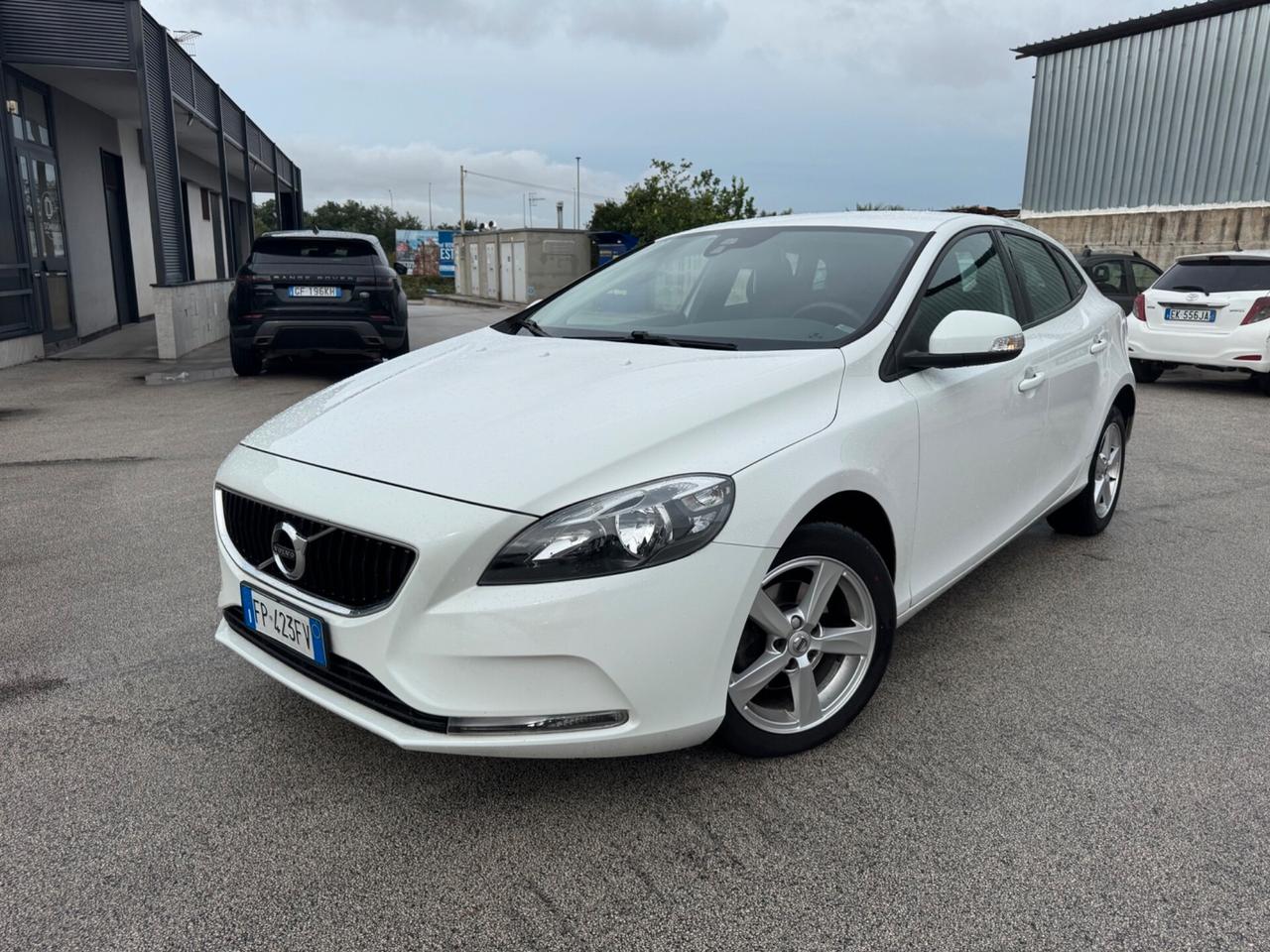 Volvo V40 D2 Business Plus
