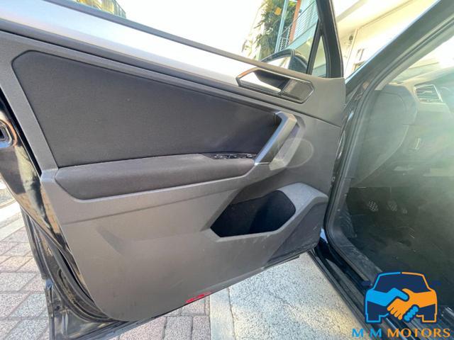 VOLKSWAGEN Tiguan 2.0 TDI 4MOTION manuale