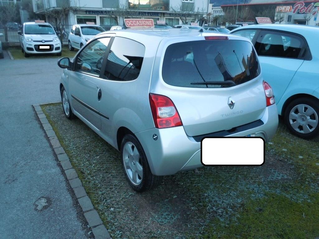 RENAULT TWINGO 1.5 dci 65c v