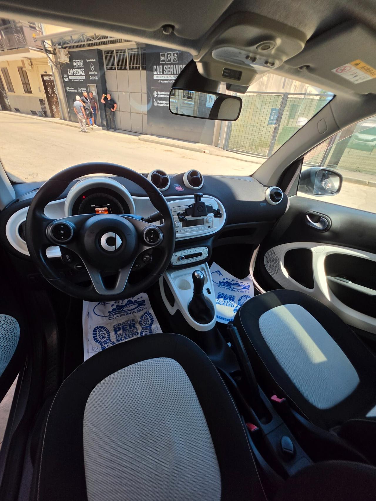 Smart ForTwo 1000 52 kW MHD coupé passion