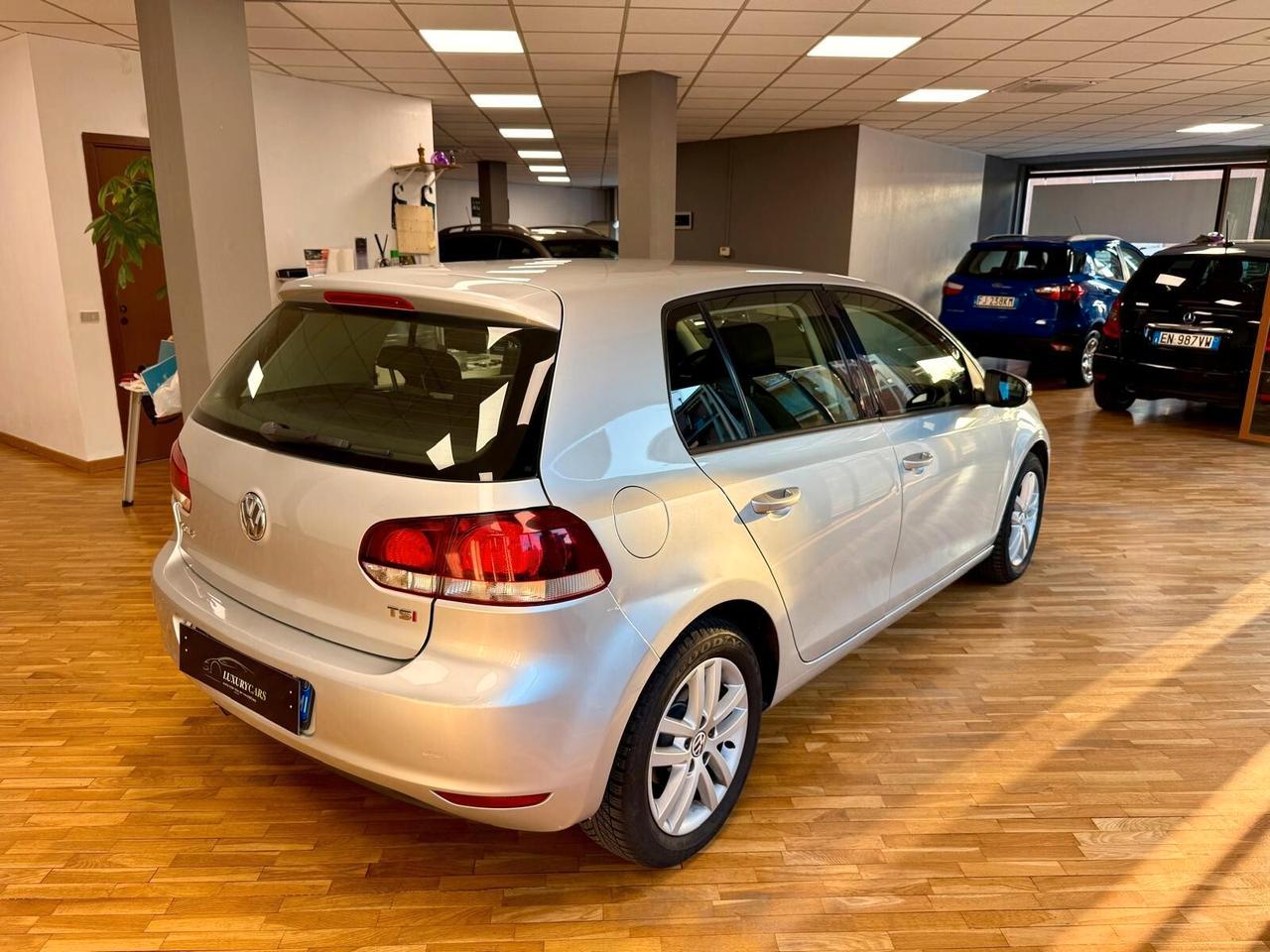 Volkswagen Golf 2.0 TSI highline