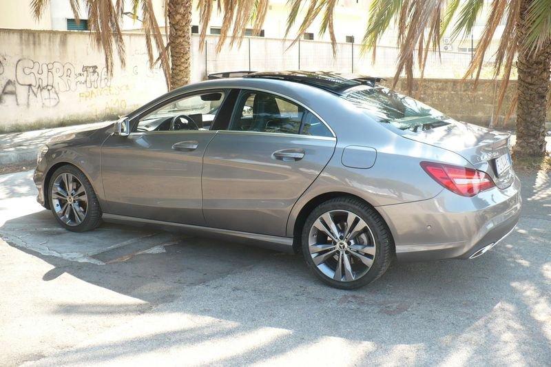 Mercedes-Benz CLA CLA 200 d Premium