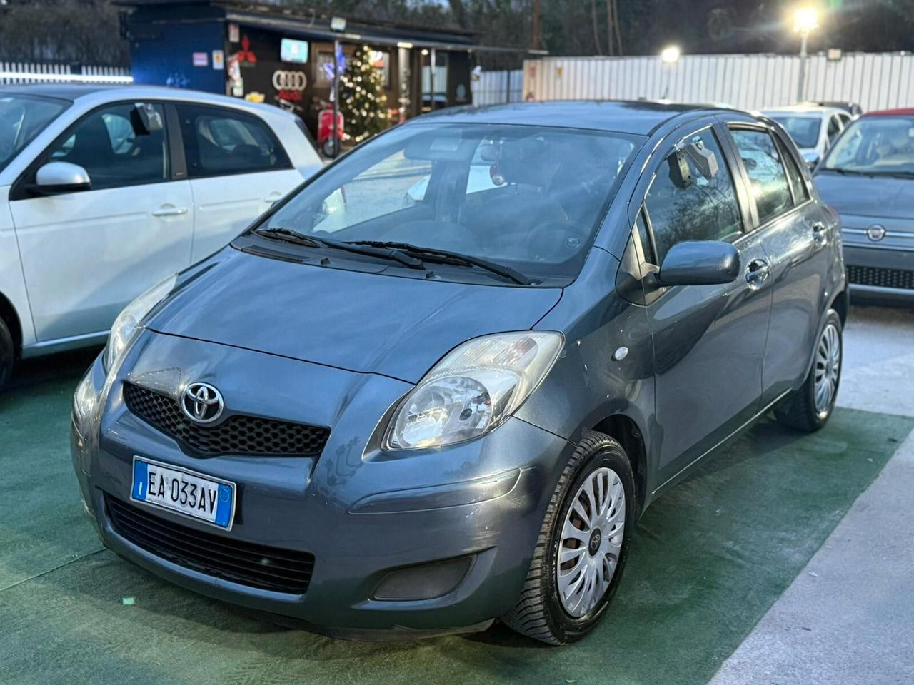 Toyota Yaris 1.4 D-4D 2010 Automatica