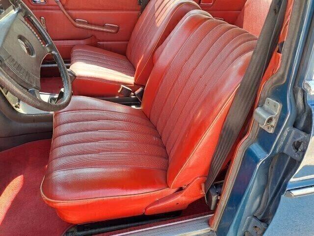 MERCEDES W115 D\8 220D LANG LIMOUSINE -ASI TARGA ORO-