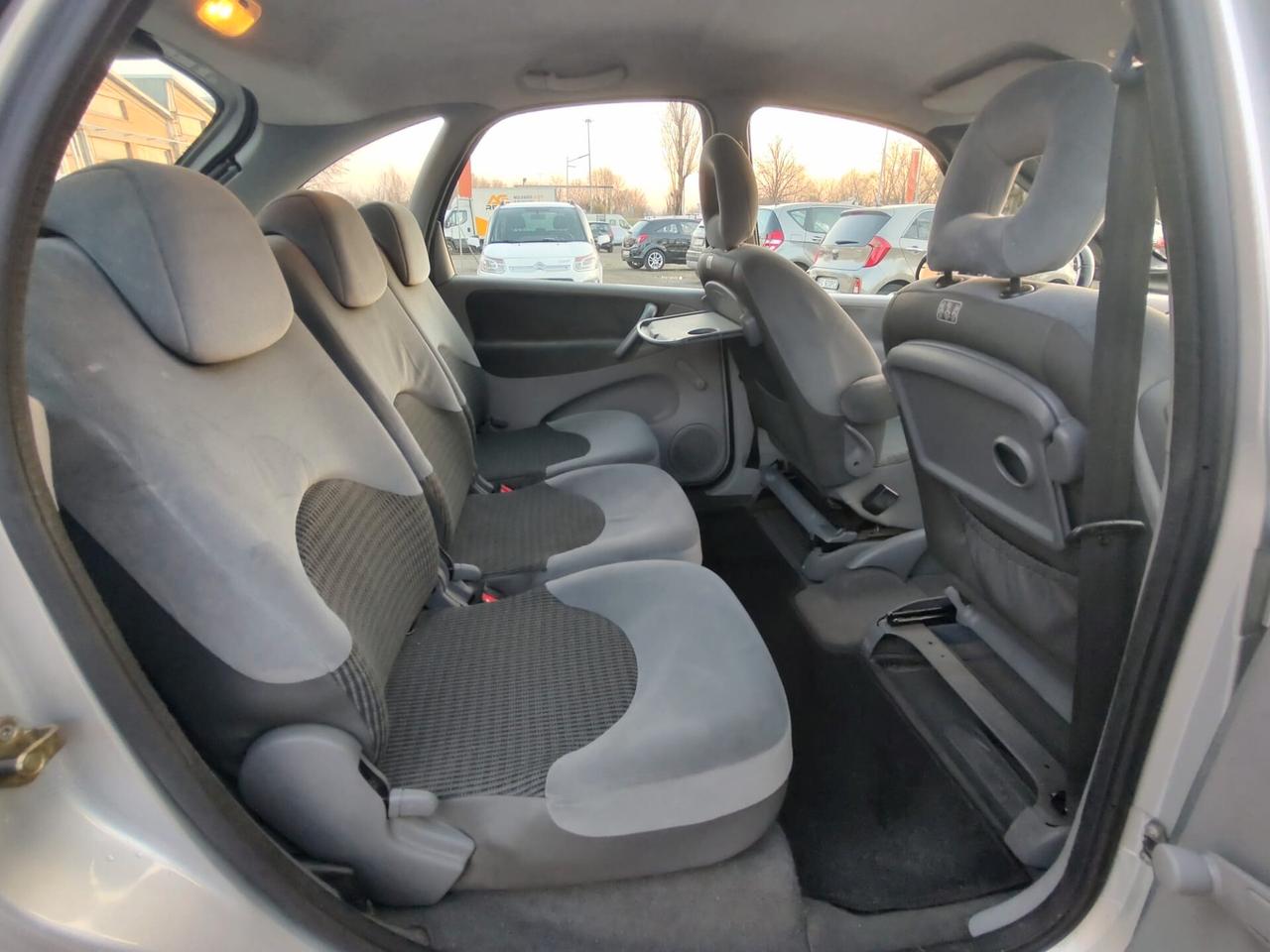 Citroen Xsara Picasso 1.6 16V Elegance