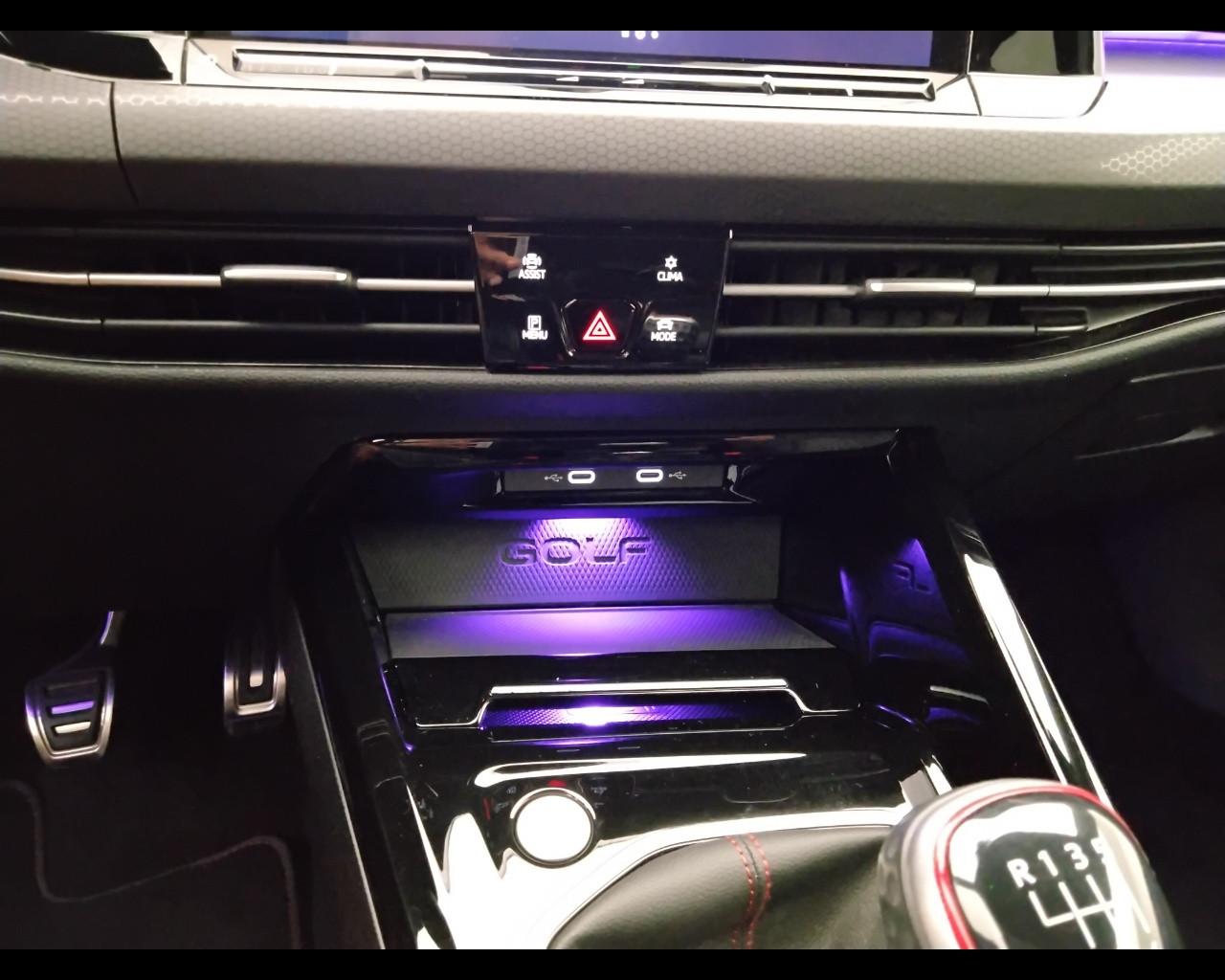 VOLKSWAGEN Golf VIII 2020 - Golf 2.0 tsi GTI 245cv