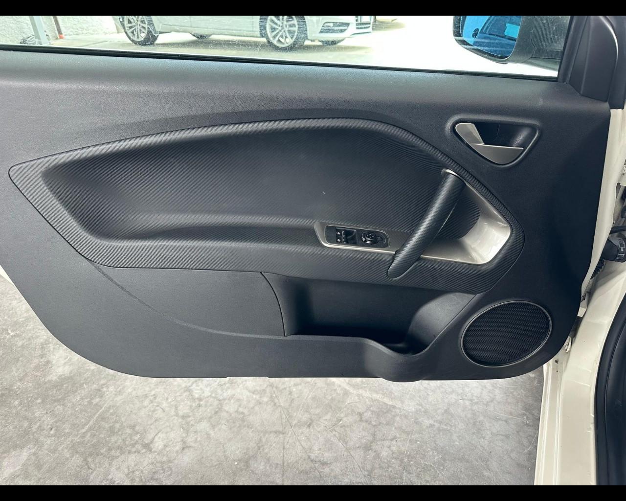 ALFA ROMEO MiTo - MiTo 1.4 T 155 CV Distinctive Sport Pack