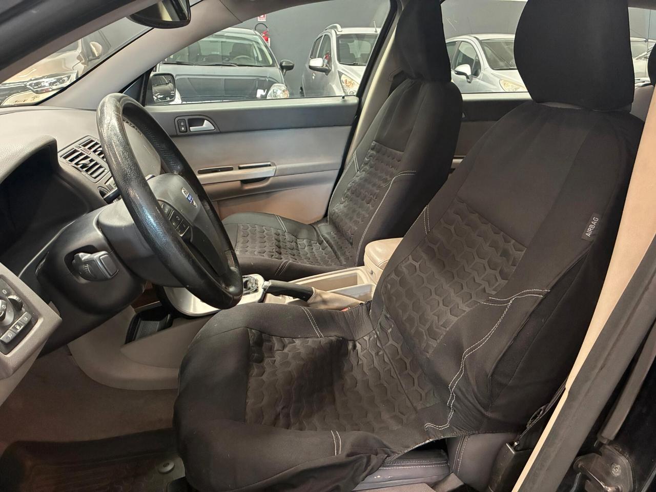 Volvo V50 2.0 D cat Momentum