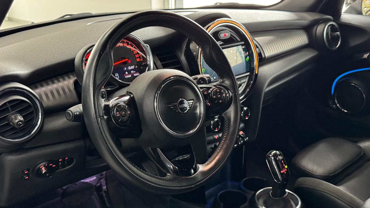 Mini 2.0 Cooper SD aut. Hype 5 porte-2019