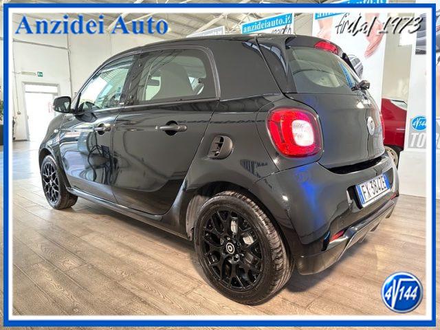 SMART ForFour 70 1.0 twinamic Superpassion