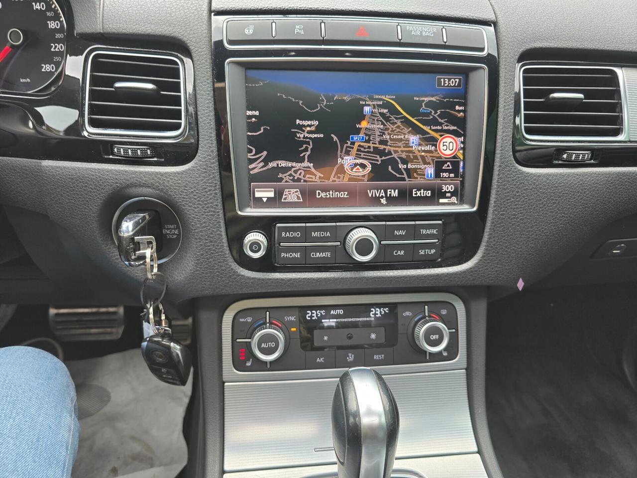 VW Touareg R.LINE 3.0TDI 204CV TETTO APRIBILE -2017