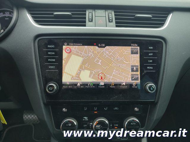 SKODA Octavia 1.5 DSG Wagon Ambition G-Tec