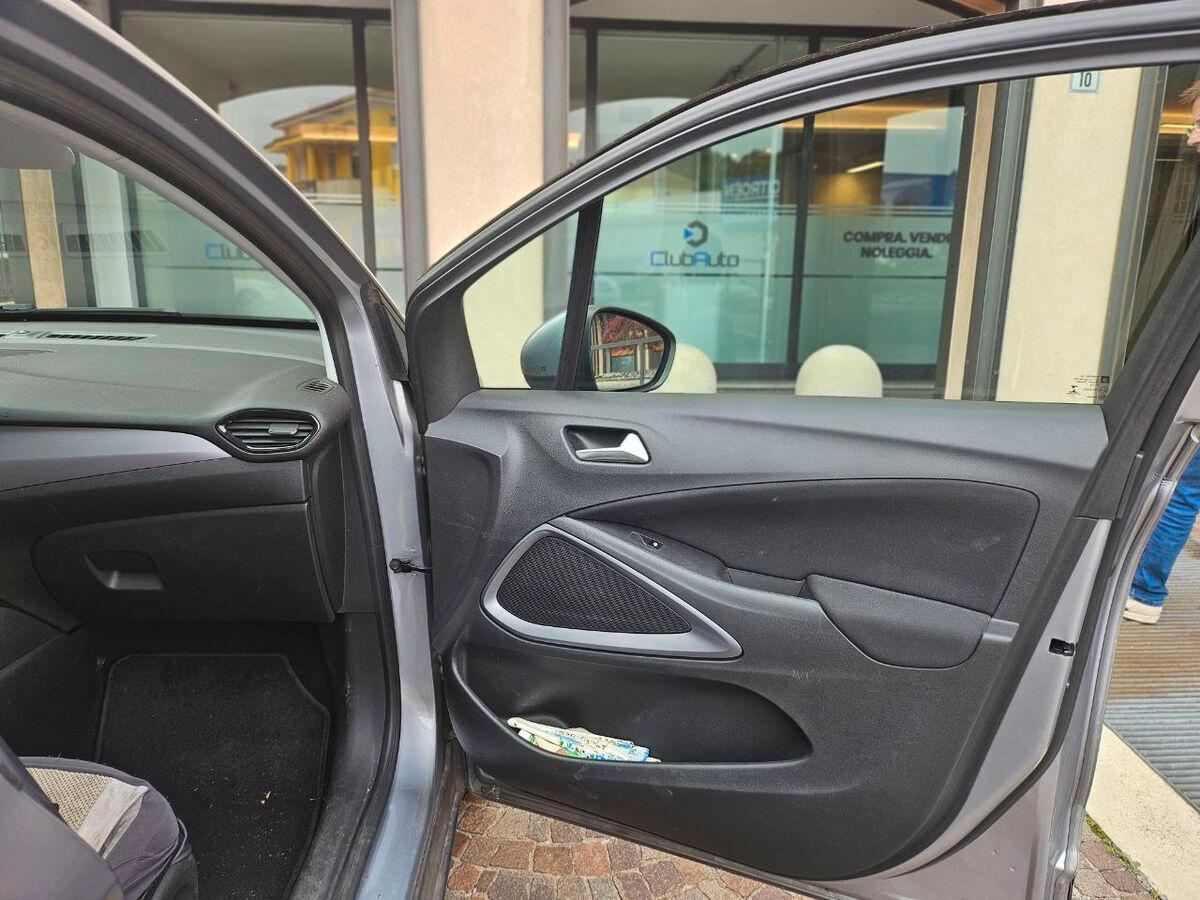 Opel Crossland X 1.2 Advance 83cv my18.5