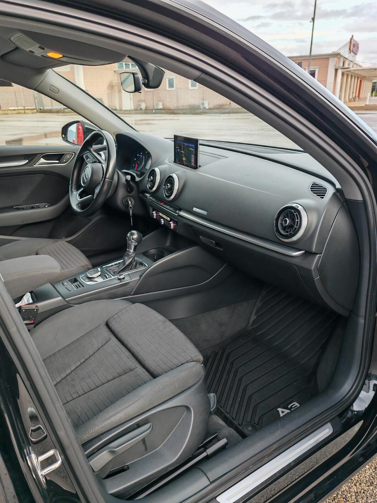 Audi A3 1.6 TDI S tronic Sport