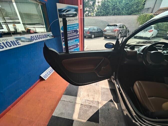 Smart ForTwo 700 coupé Brabus (55 kW)