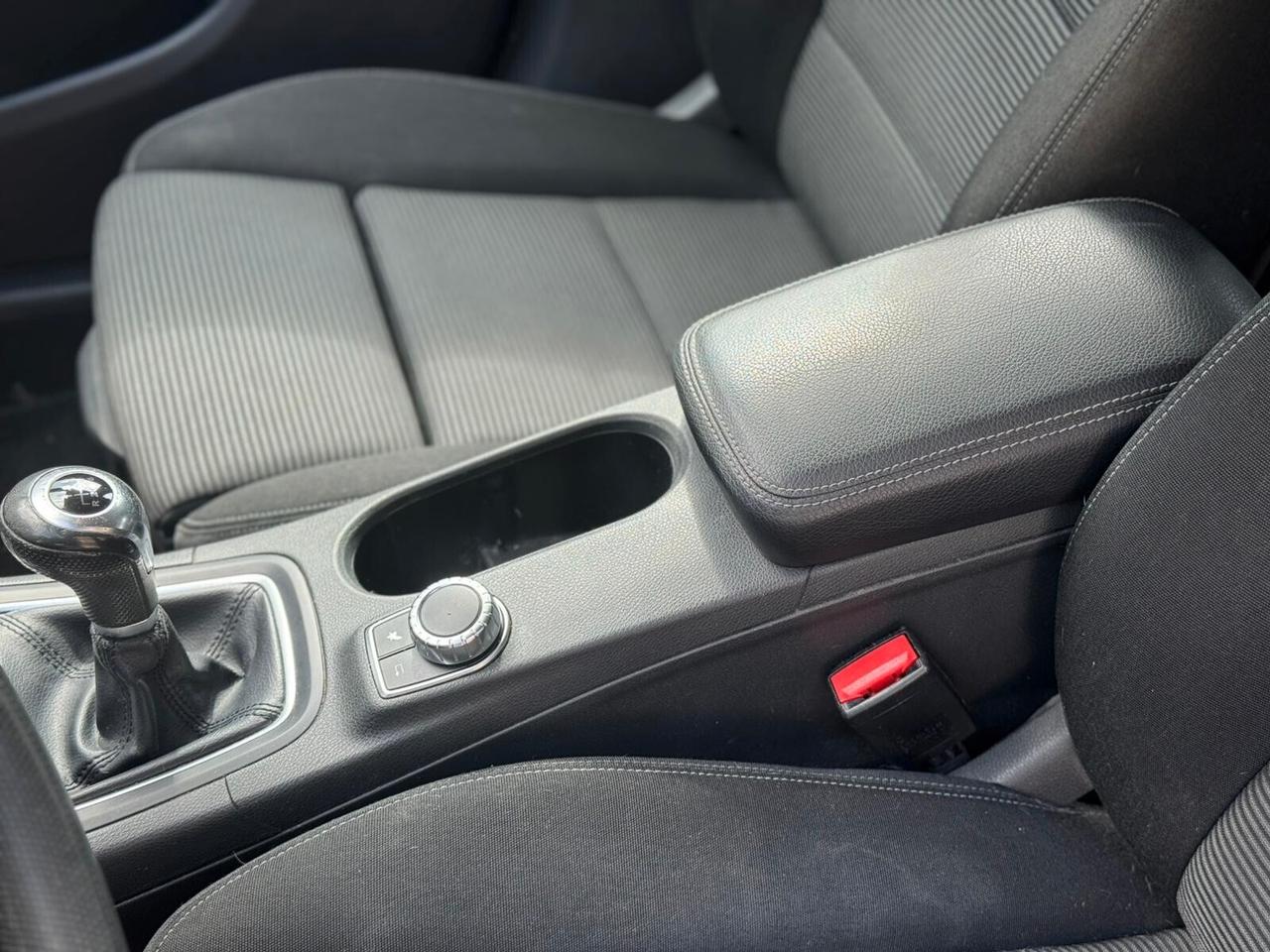 Mercedes-benz B 160 d Premium