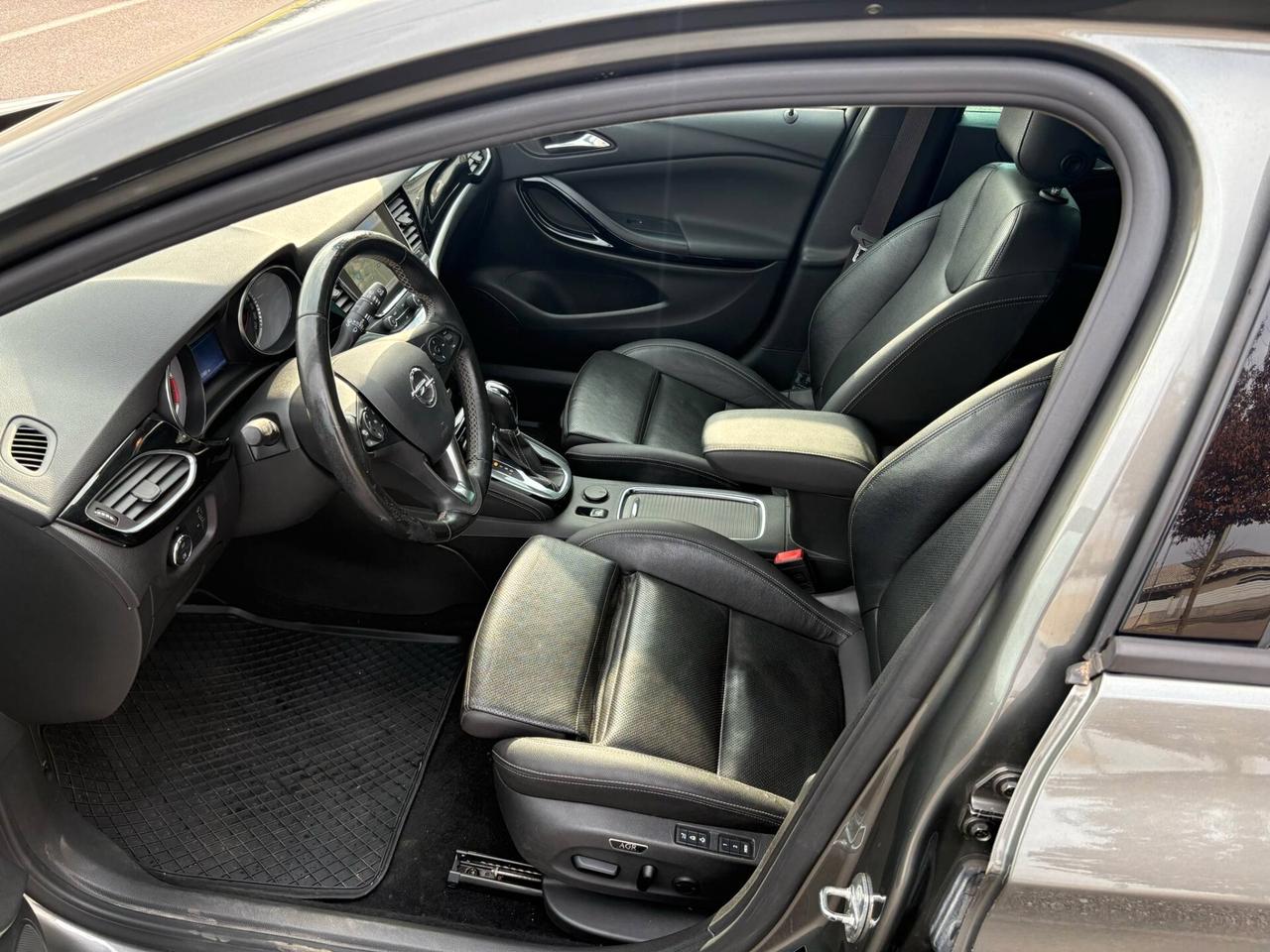 Opel Astra 1.6 CDTi 136CV aut. Sports Tourer Innovation