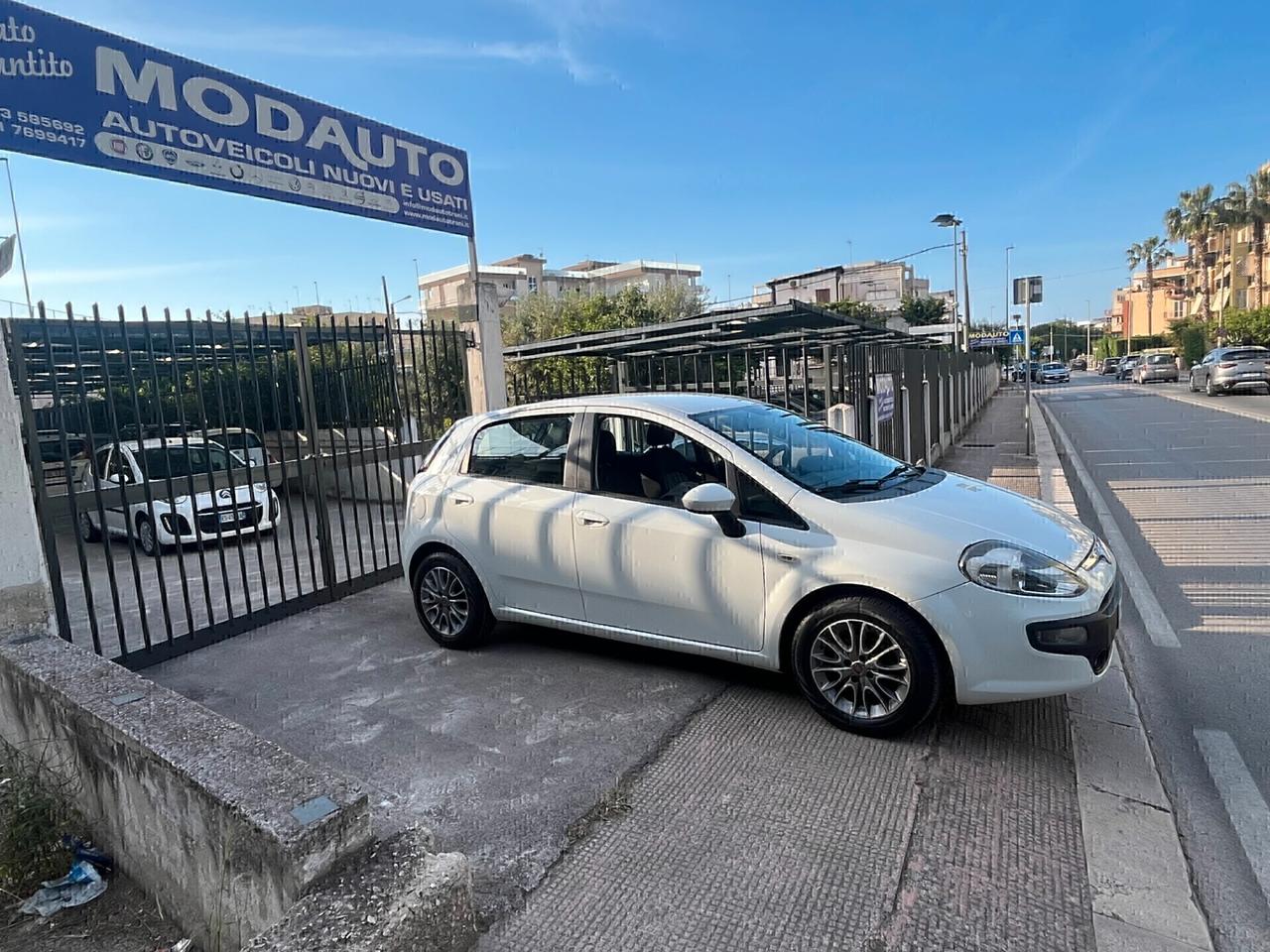 Fiat Punto 1.3 Mjt 75 CV Neopatentati UsatoSicuro