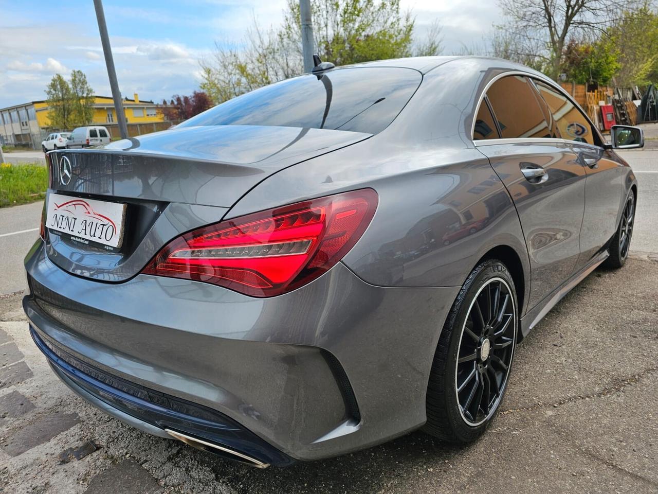 Mercedes-benz CLA 250 211cv Premium*AMG*Pelle*Navi*Bi-Xeno*Pdc*18*