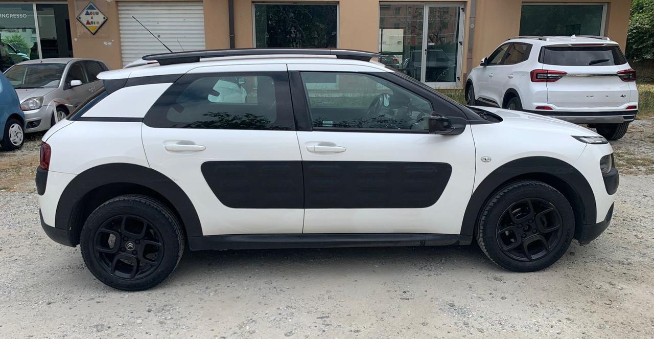 Citroen C4 Cactus PureTech 82 Shine