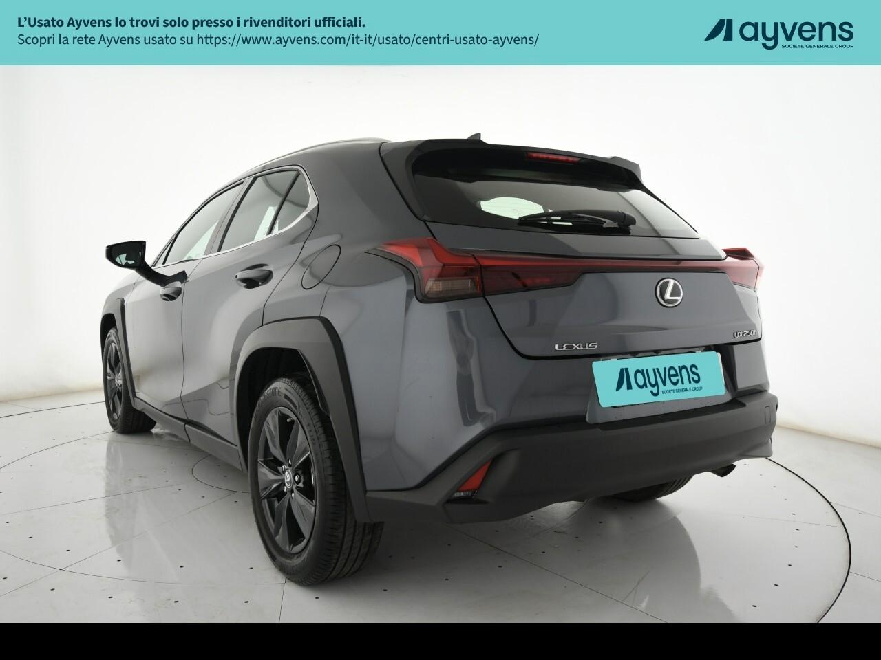 Lexus UX Hybrid Urban