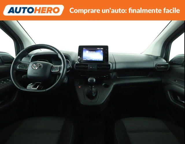 TOYOTA Proace City Verso 1.2 110 CV S&S Short D Executive
