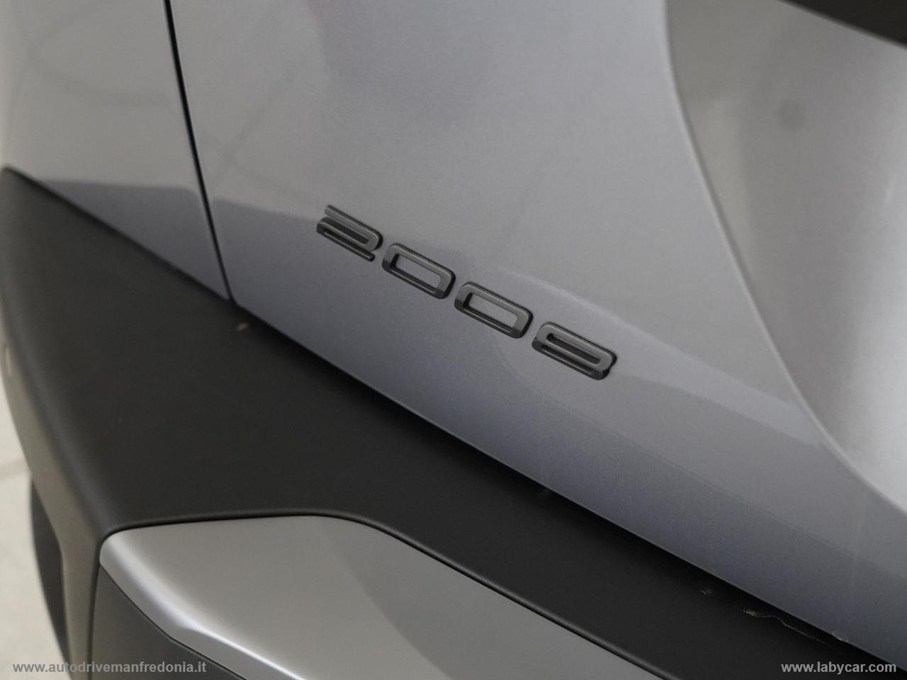 PEUGEOT 2008 Hybrid 136 e-DCS6 GT
