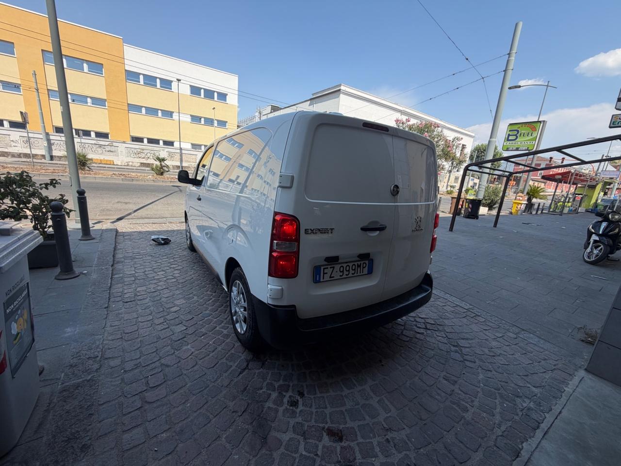Peugeot expert 1.5 turbo diesel L1H1 2020