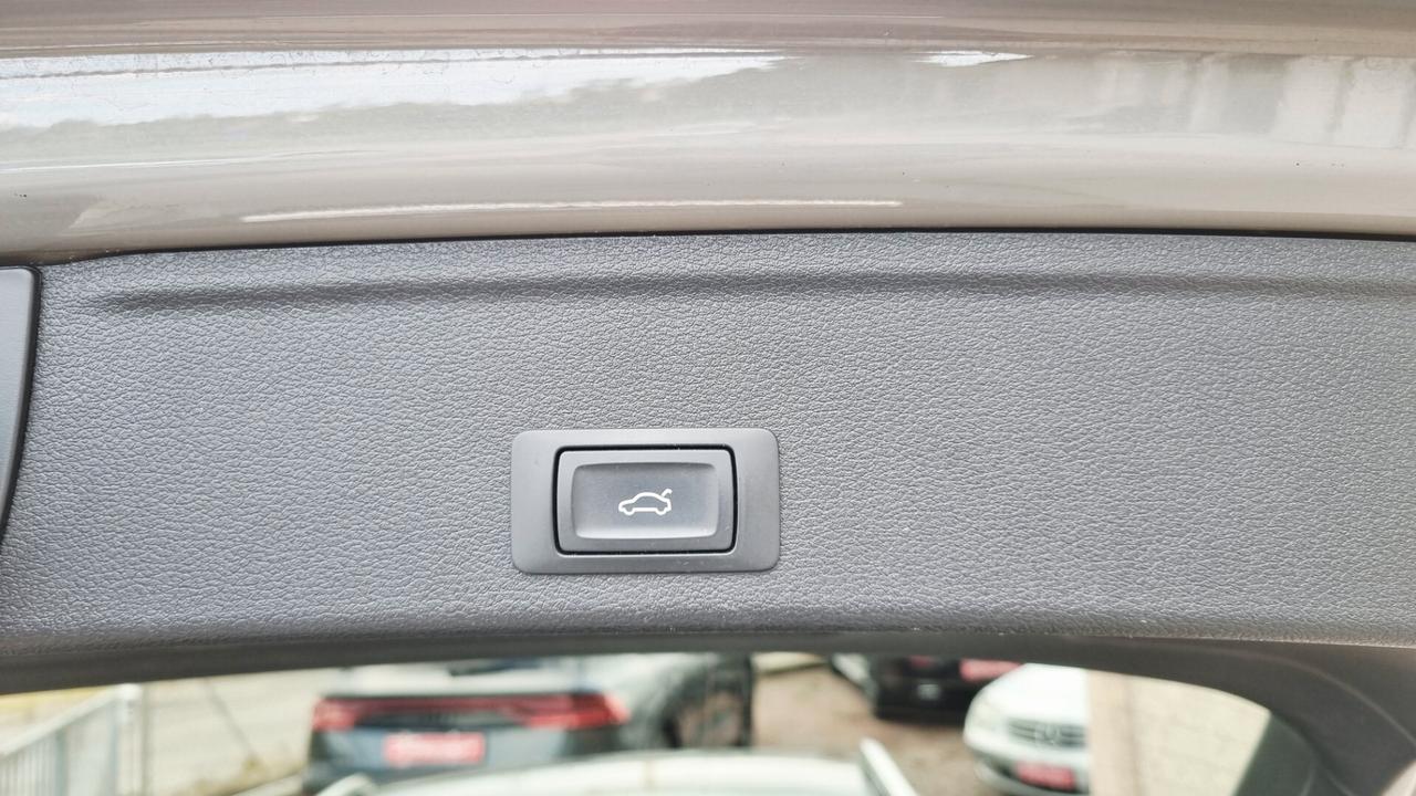 Audi A4 allroad 40 2.0 tdi mhev Business Evolution quattro 204cv