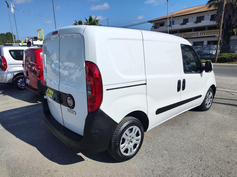 FIAT Doblò 1.6 MJT TRASPORTO MEDICINALI FRIGO