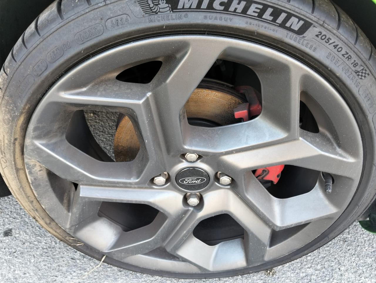 Ford Fiesta 1.5 Benzina 200cv ST 2023 SINISTRATA