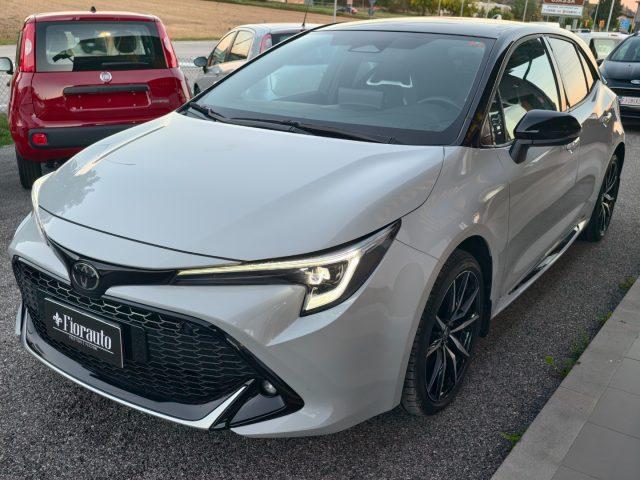 TOYOTA Corolla 2.0 Hybrid GR SPORT