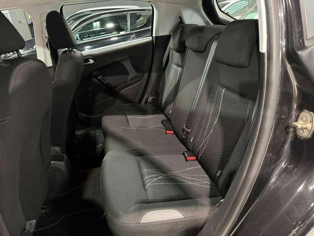 Peugeot 208 Neopatentati Navigatore Manuale
