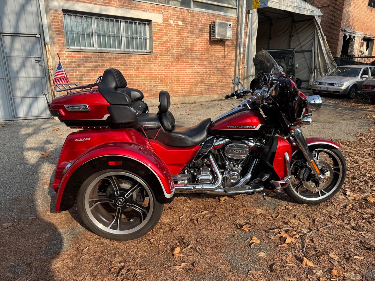 Harley-davidson Tri Glide CVO 117