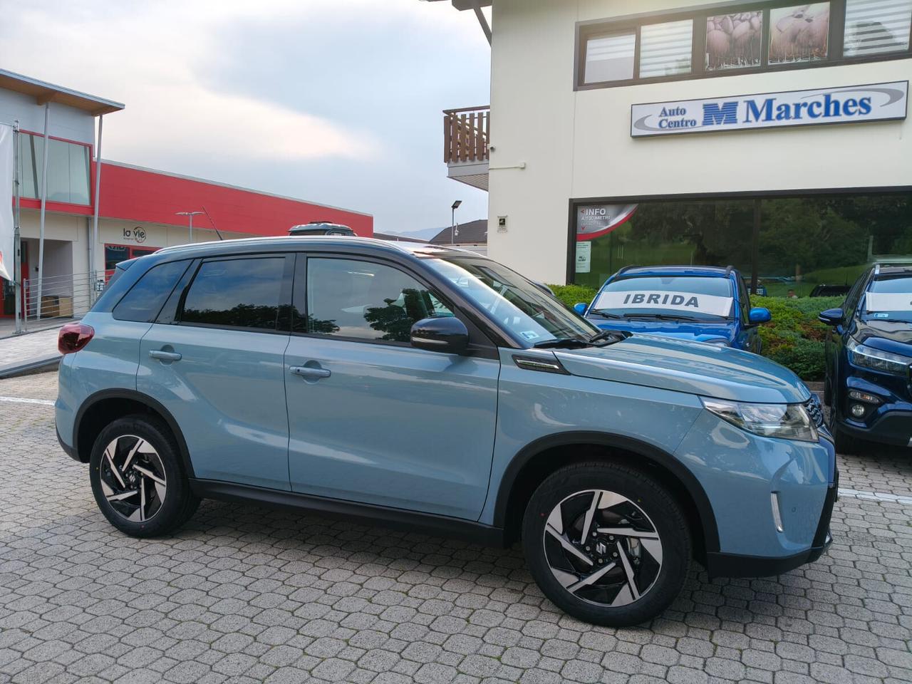 SUZUKI VITARA 1.4 IBRIDA ALLGRIP 4X4 MANUALE BICOLORE