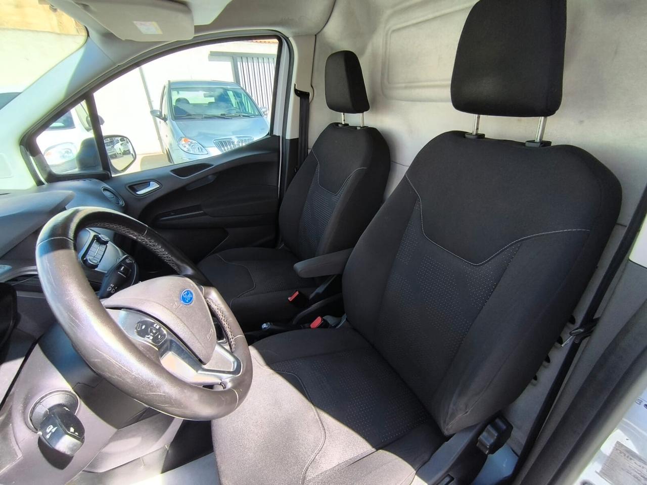 Ford Transit Courier 1.5 TDCi 75CV Van Trend 2019