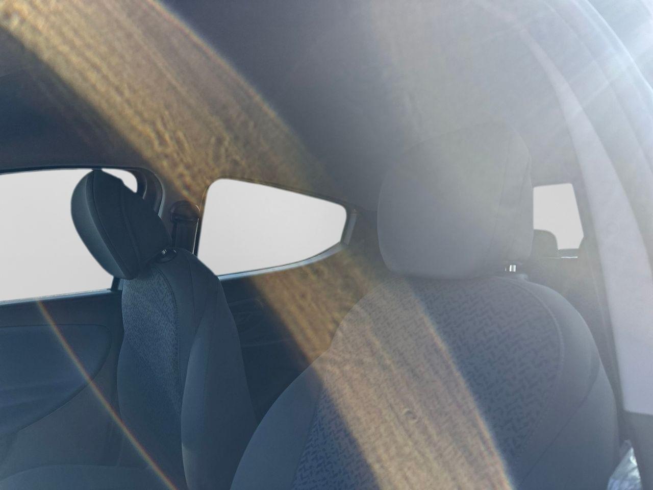 LANCIA Ypsilon III 2021 - Ypsilon 1.0 firefly hybrid Silver s&s 70cv