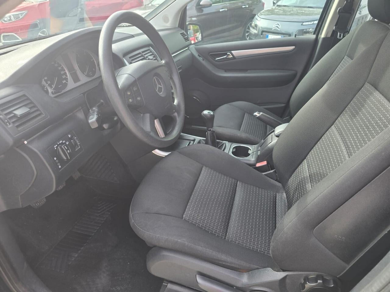 Mercedes-benz B 180 CDI