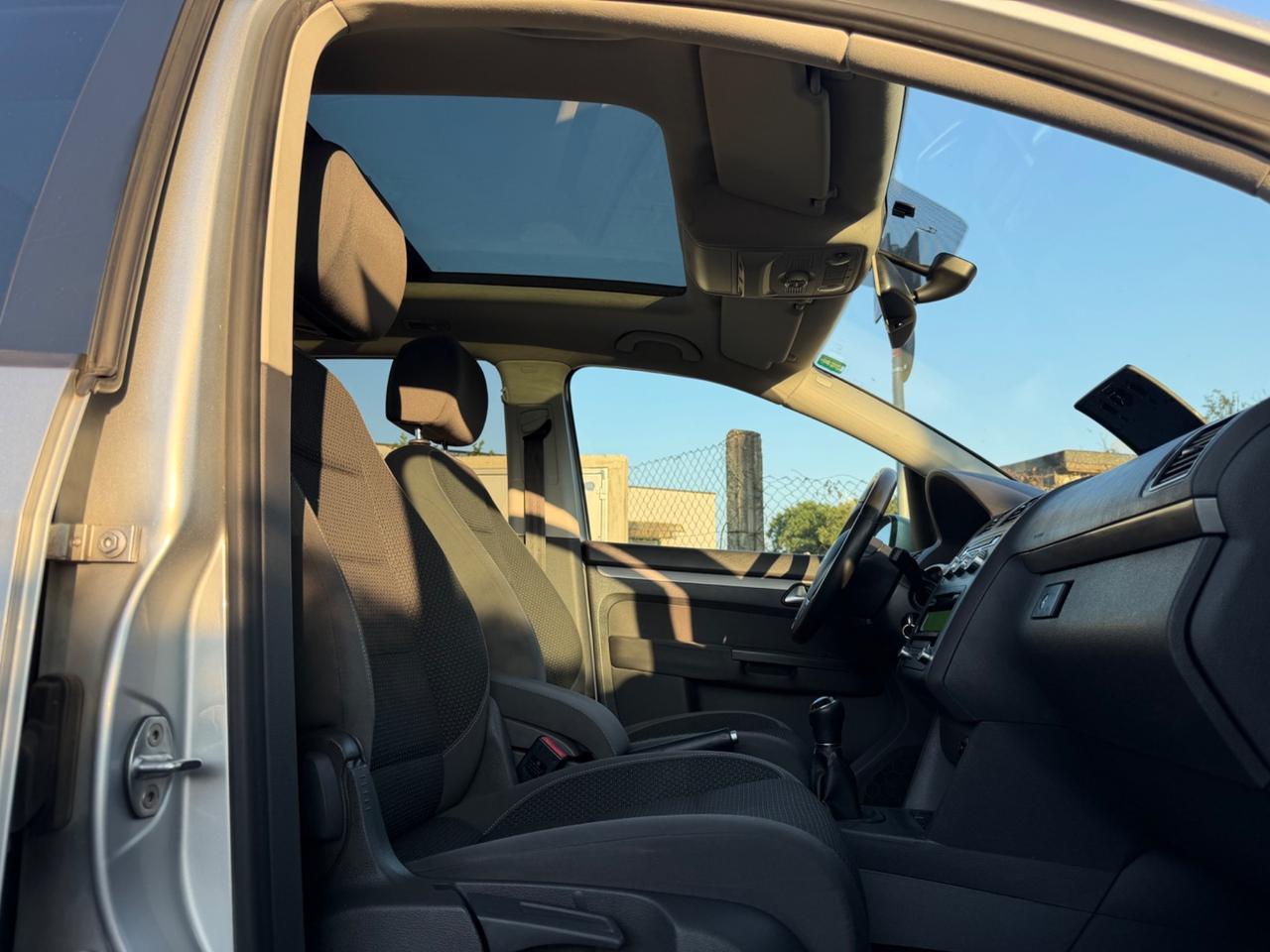 Volkswagen Touran Business 1.6 TDI Comfortline BMT