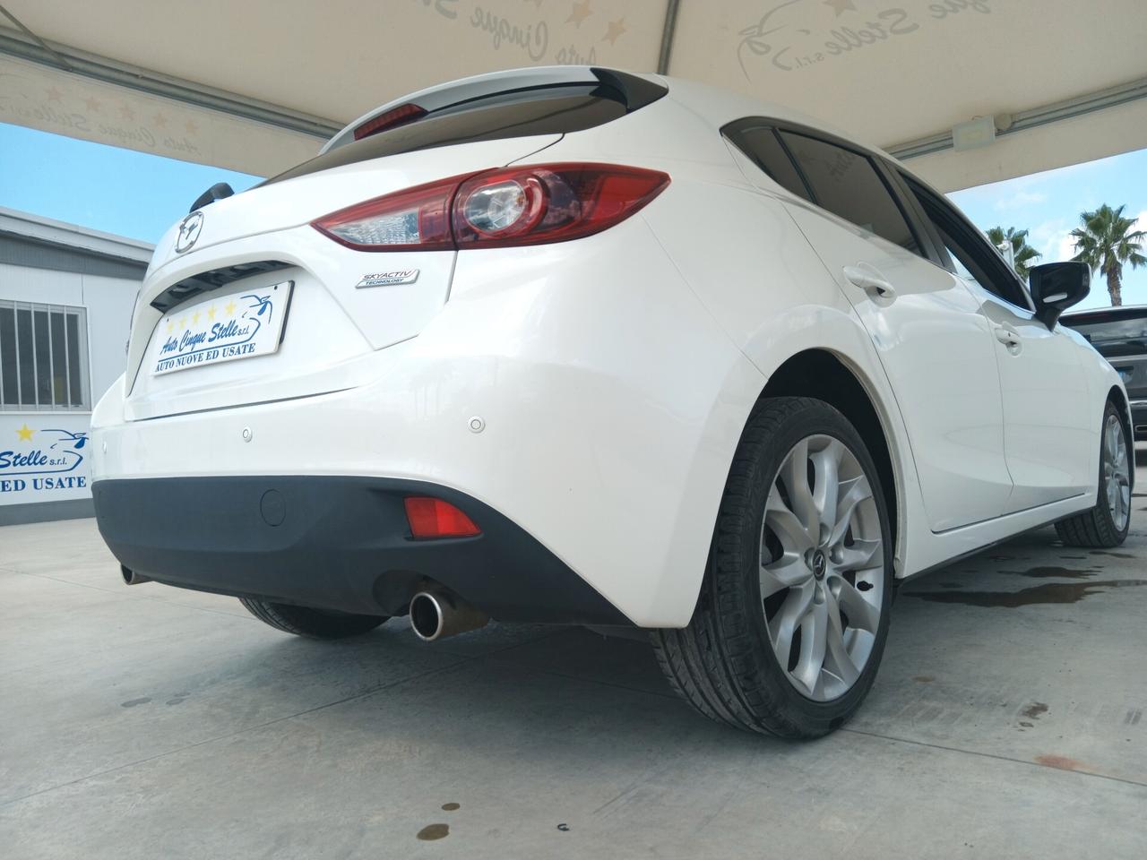 MAZDA 3 DISEL 2.2 C.V 150 AUTOM IL TOP CON PROB I AL MOTORE