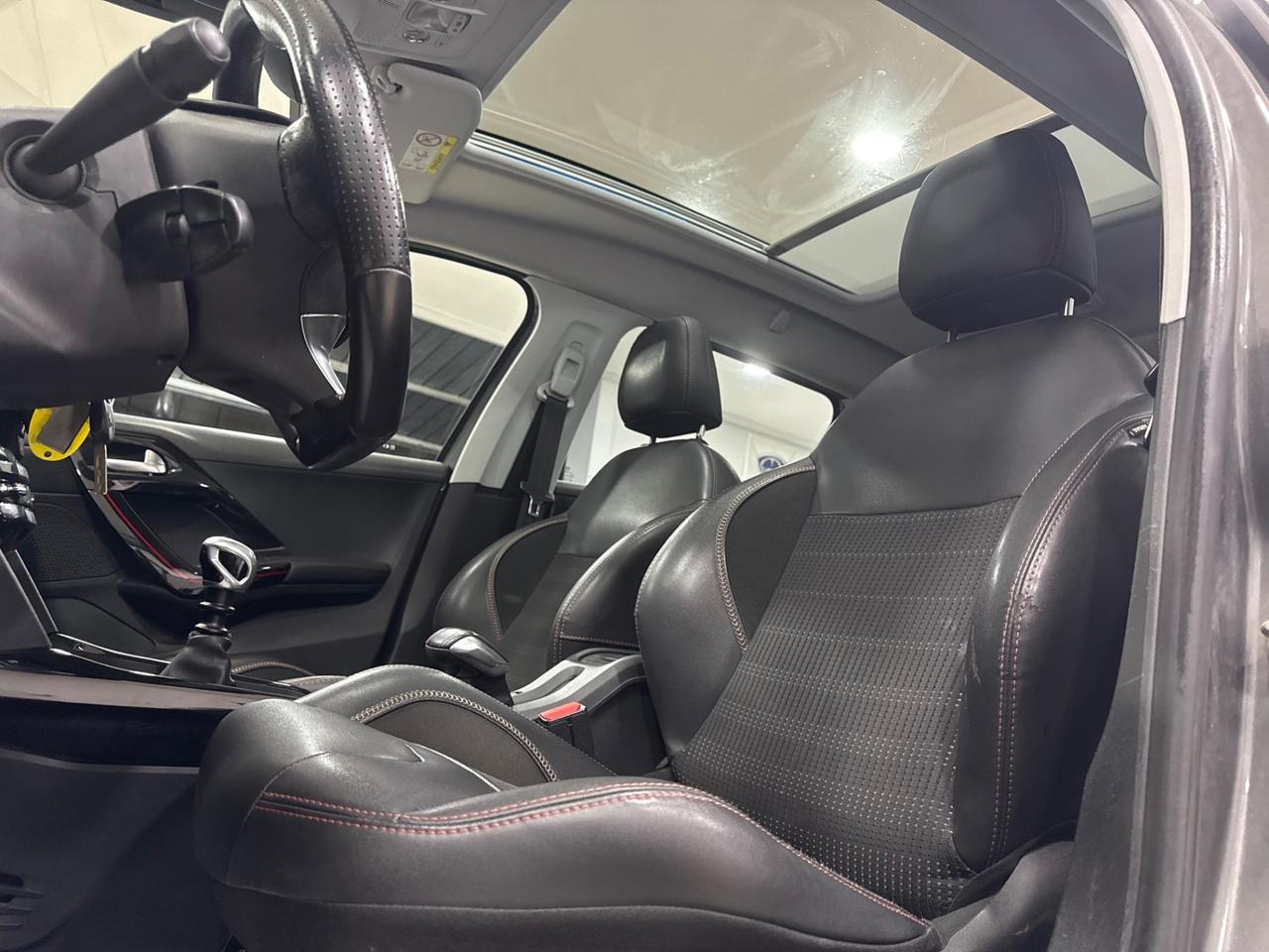 Peugeot 2008 GT LINE 2019