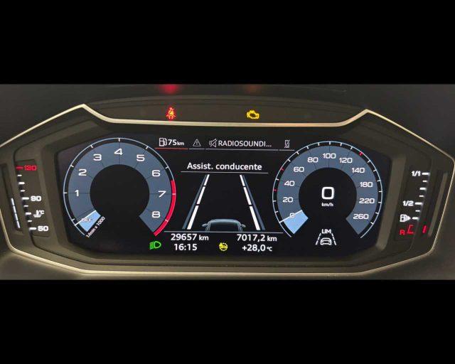 AUDI A1 citycarver 30 TFSI Admired
