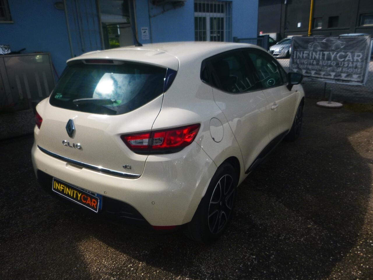 Renault Clio dCi 8V 75 CV Start&Stop 5 porte Energy Duel