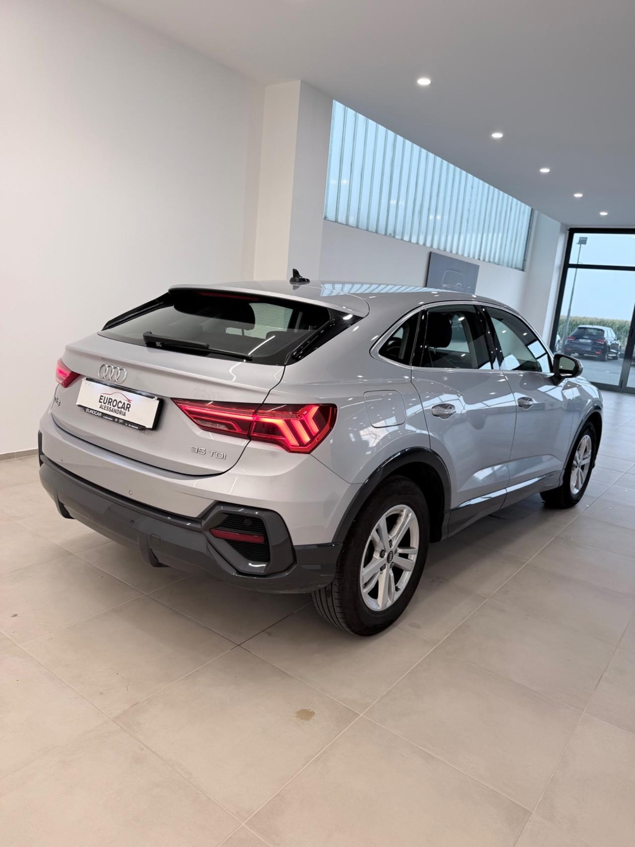 Audi Q3 SPB 35 TDI S tronic Business Plus